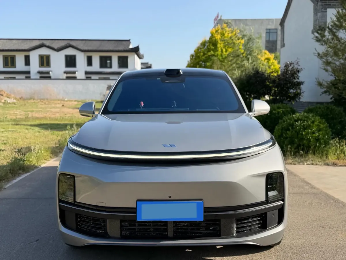 2022 Li L9 Range Extended 154HP REEV 42.6KWH,autocango,china used car exporter,china ev exporter,chinese used car exporter,chinese used ev exporter