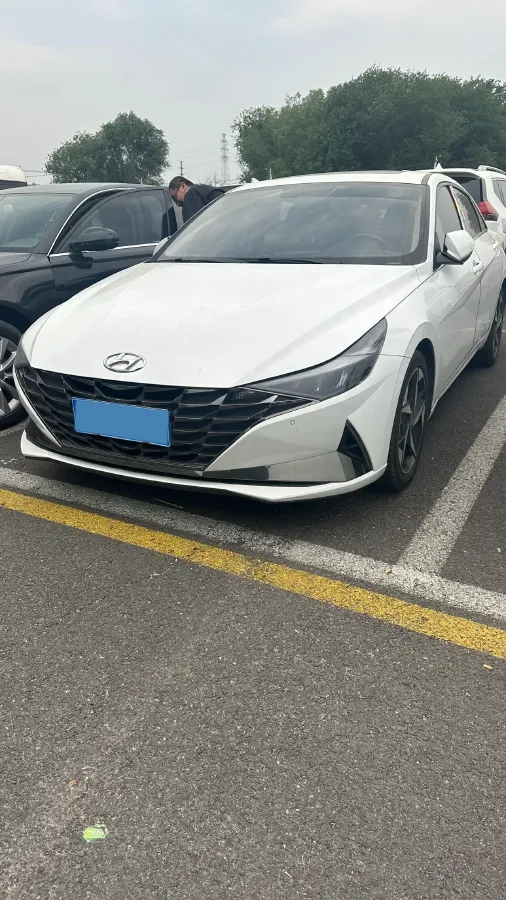 2023 Hyundai Elantra 1.5L 115HP L4 CVT,autocango,china used car exporter,china ev exporter,chinese used car exporter,chinese used ev exporter