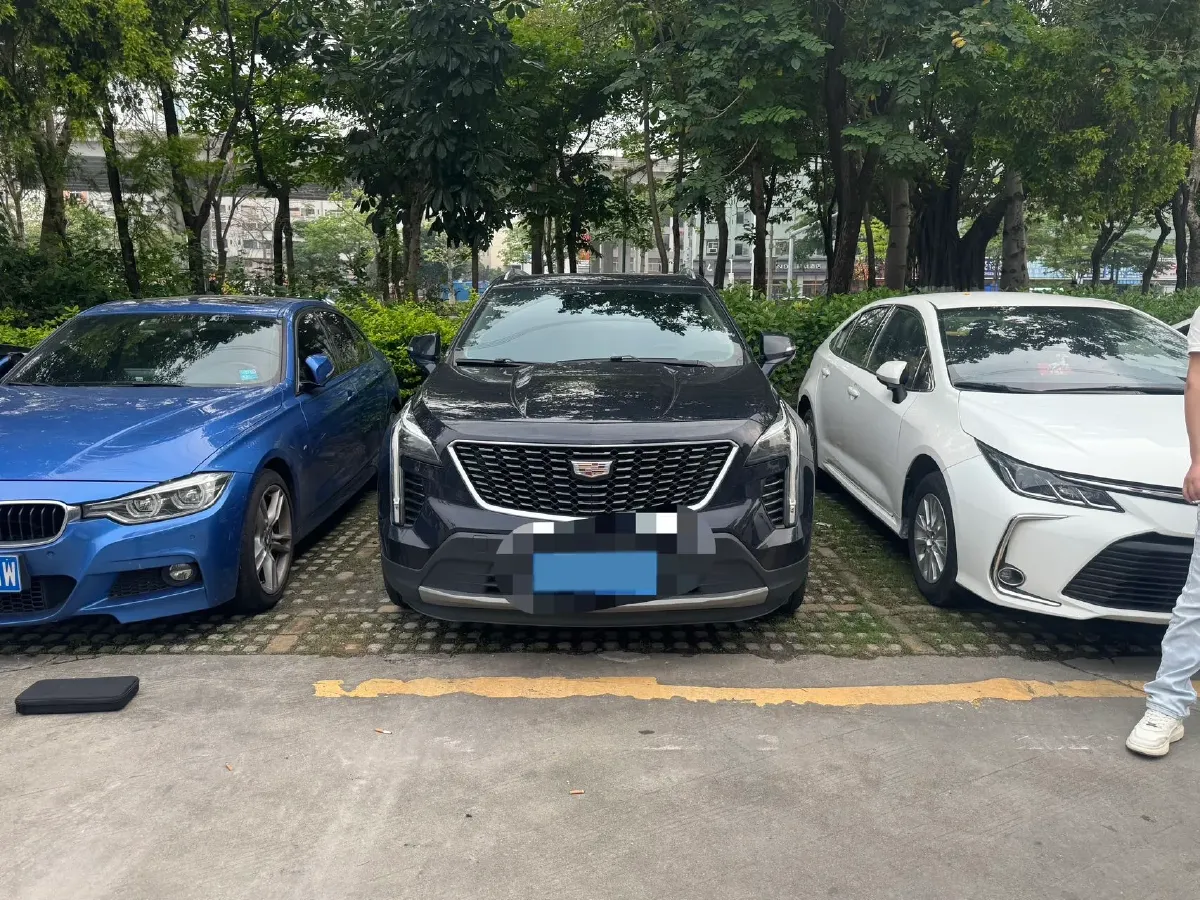 2021 Cadillac XT4 2.0T 237HP L4 9AT,autocango,china used car exporter,china ev exporter,chinese used car exporter,chinese used ev exporter