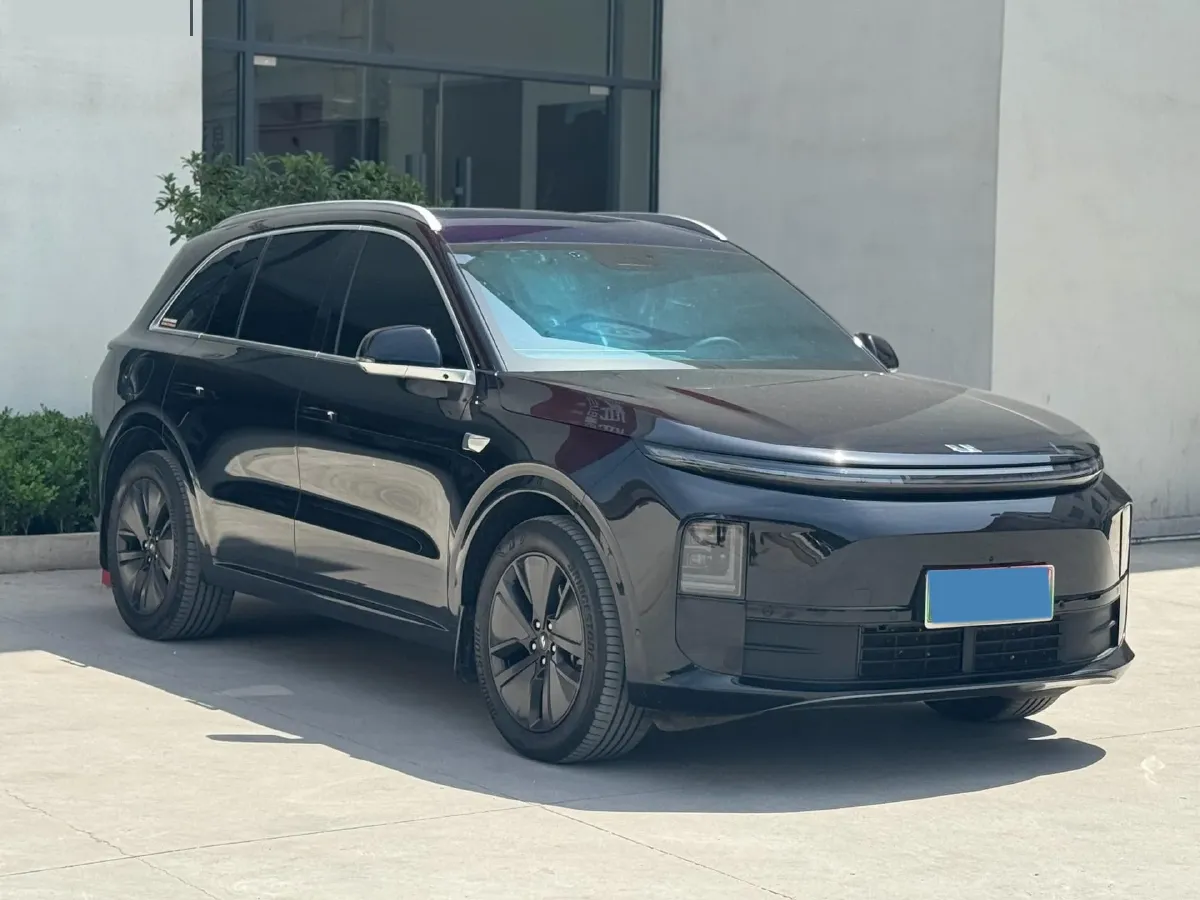 2024 Li L6 Range Extended 154HP L4 REEV 36.8KWH,autocango,china used car exporter,china ev exporter,chinese used car exporter,chinese used ev exporter