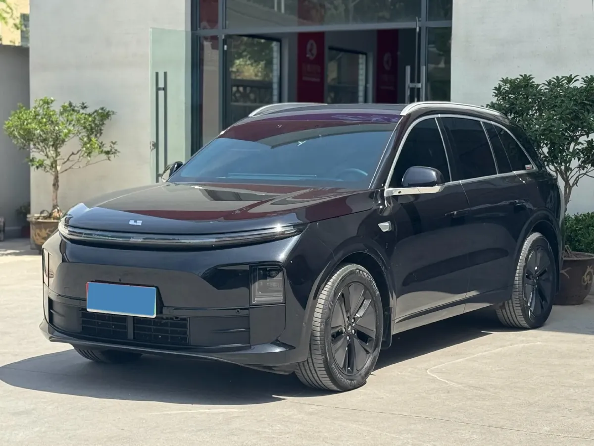 2024 Li L6 Range Extended 154HP L4 REEV 36.8KWH,autocango,china used car exporter,china ev exporter,chinese used car exporter,chinese used ev exporter