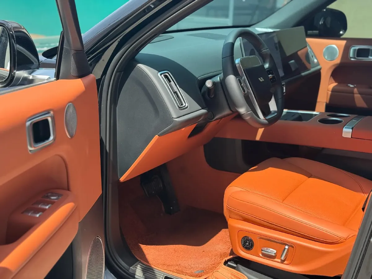2024 Li L6 Range Extended 154HP L4 REEV 36.8KWH,autocango,china used car exporter,china ev exporter,chinese used car exporter,chinese used ev exporter