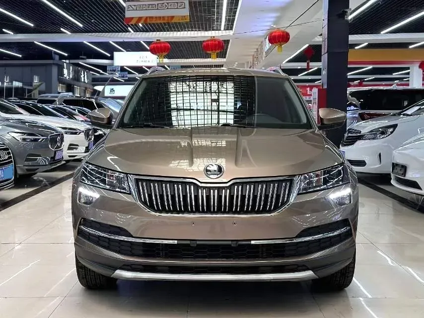 2021 Skoda Karoq 1.4T 150HP L4 7DCT,autocango,china used car exporter,china ev exporter,chinese used car exporter,chinese used ev exporter