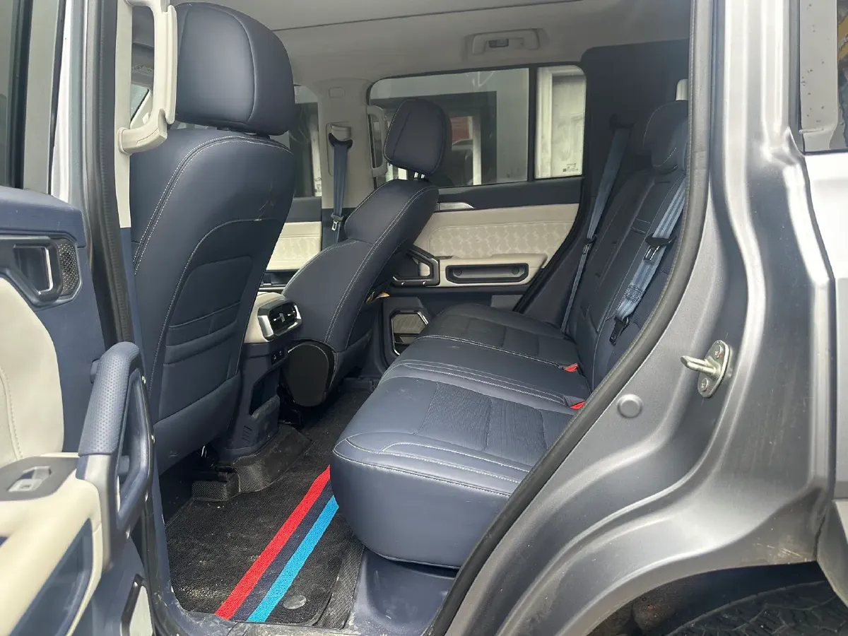 2024 Jetour ShanHai TravellerC-DM 1.5T 156HP L4 3DHT PHEV 43.24KWH,autocango,china used car exporter,china ev exporter,chinese used car exporter,chinese used ev exporter