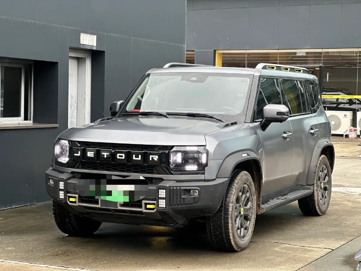 2024 Jetour ShanHai TravellerC-DM 1.5T 156HP L4 3DHT PHEV 43.24KWH,autocango,china used car exporter,china ev exporter,chinese used car exporter,chinese used ev exporter