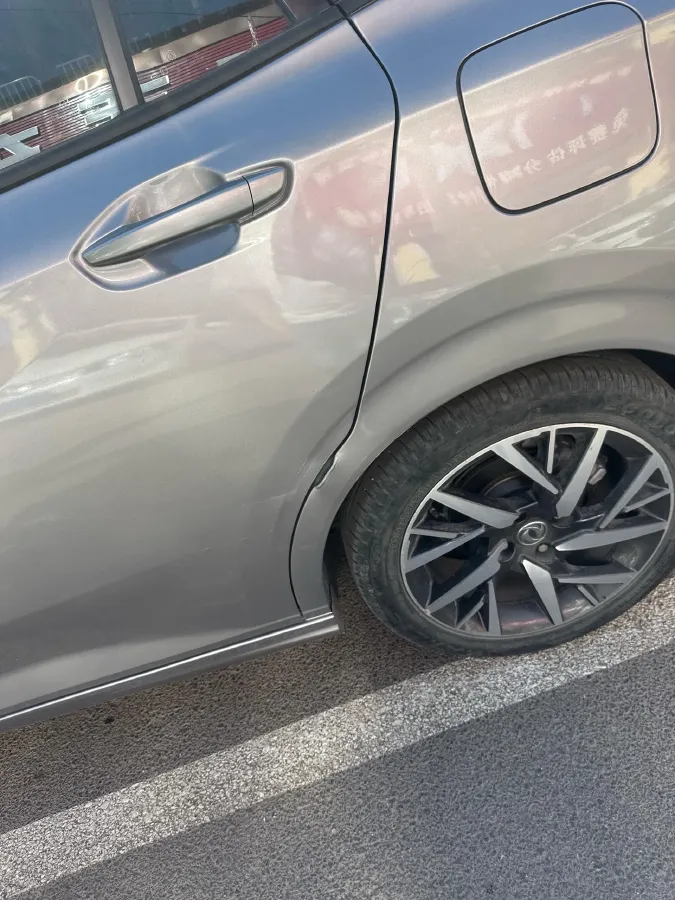 2020 DongFeng Aeolus YiXuan 1.5T 150HP L4 6DCT,autocango,china used car exporter,china ev exporter,chinese used car exporter,chinese used ev exporter