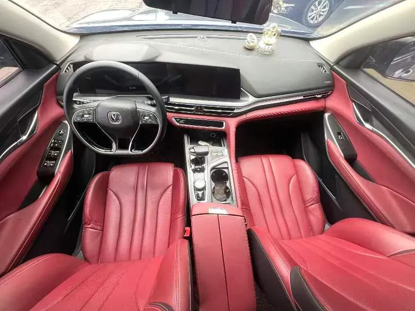 2021 ChangAn CS75 Plus 1.5T 178HP L4 6AT,autocango,china used car exporter,china ev exporter,chinese used car exporter,chinese used ev exporter
