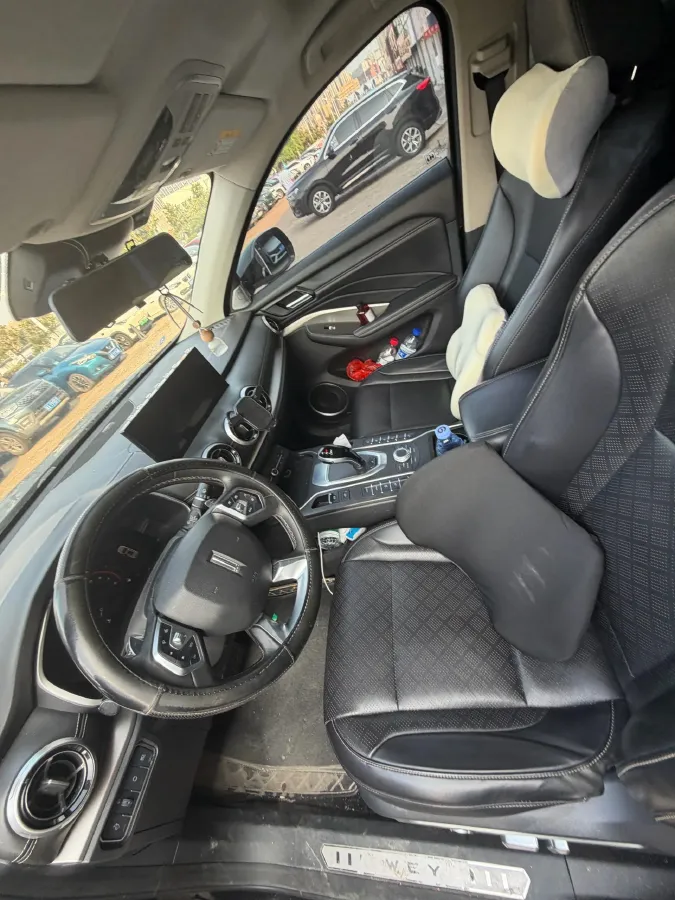 2021 WEY VV6 2.0T 227HP L4 7DCT,autocango,china used car exporter,china ev exporter,chinese used car exporter,chinese used ev exporter