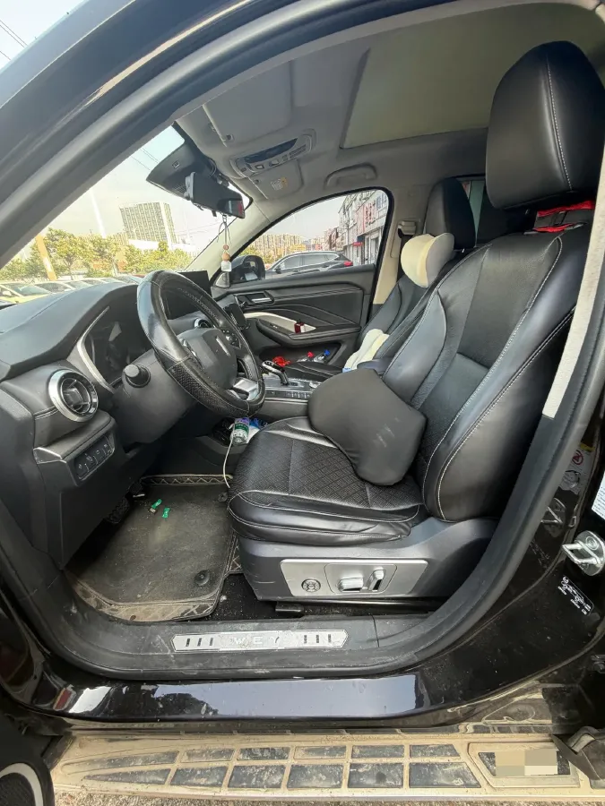2021 WEY VV6 2.0T 227HP L4 7DCT,autocango,china used car exporter,china ev exporter,chinese used car exporter,chinese used ev exporter