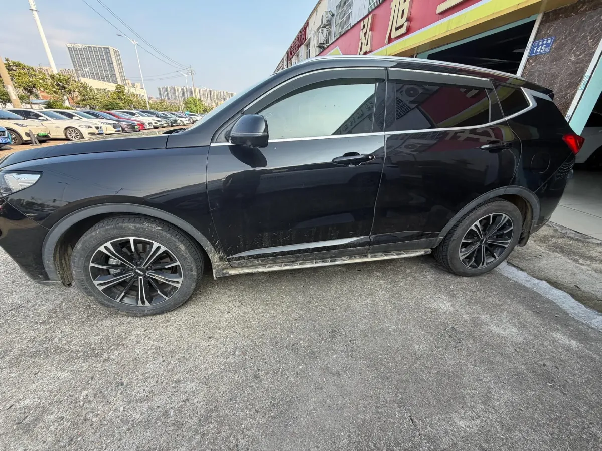2021 WEY VV6 2.0T 227HP L4 7DCT,autocango,china used car exporter,china ev exporter,chinese used car exporter,chinese used ev exporter