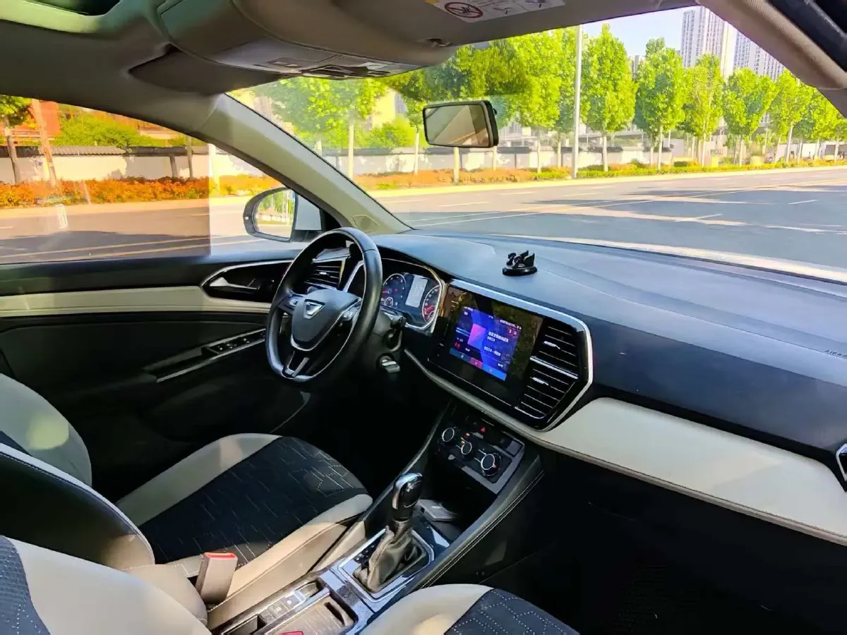 2022 Jetta VS7 1.4T 150HP L4 6AT,autocango,china used car exporter,china ev exporter,chinese used car exporter,chinese used ev exporter