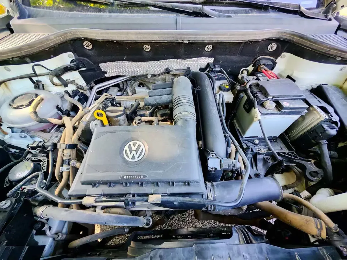 2022 Jetta VS7 1.4T 150HP L4 6AT,autocango,china used car exporter,china ev exporter,chinese used car exporter,chinese used ev exporter