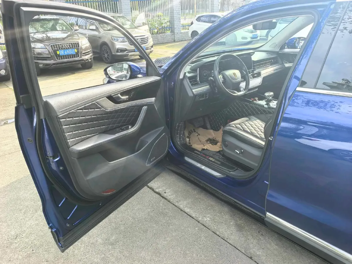 2019 HongQi HS5 2.0T 224HP L4 6AT,autocango,china used car exporter,china ev exporter,chinese used car exporter,chinese used ev exporter