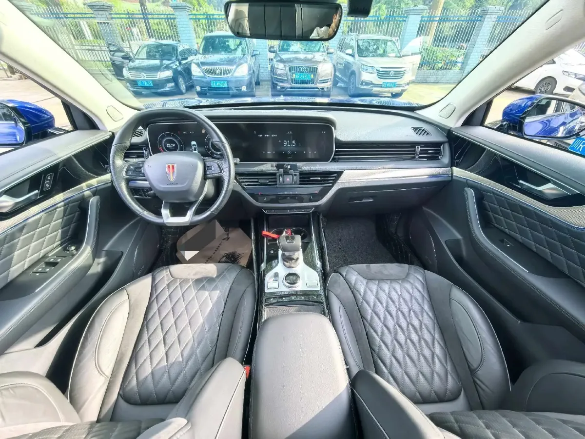 2019 HongQi HS5 2.0T 224HP L4 6AT,autocango,china used car exporter,china ev exporter,chinese used car exporter,chinese used ev exporter