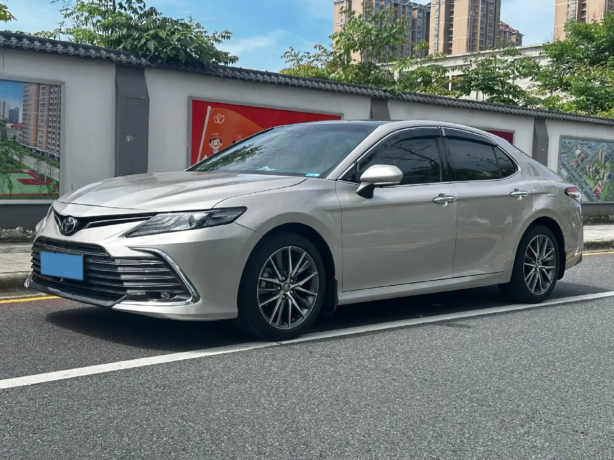2021 Toyota Camry 2.5L 209HP L4 8AT,autocango,china used car exporter,china ev exporter,chinese used car exporter,chinese used ev exporter