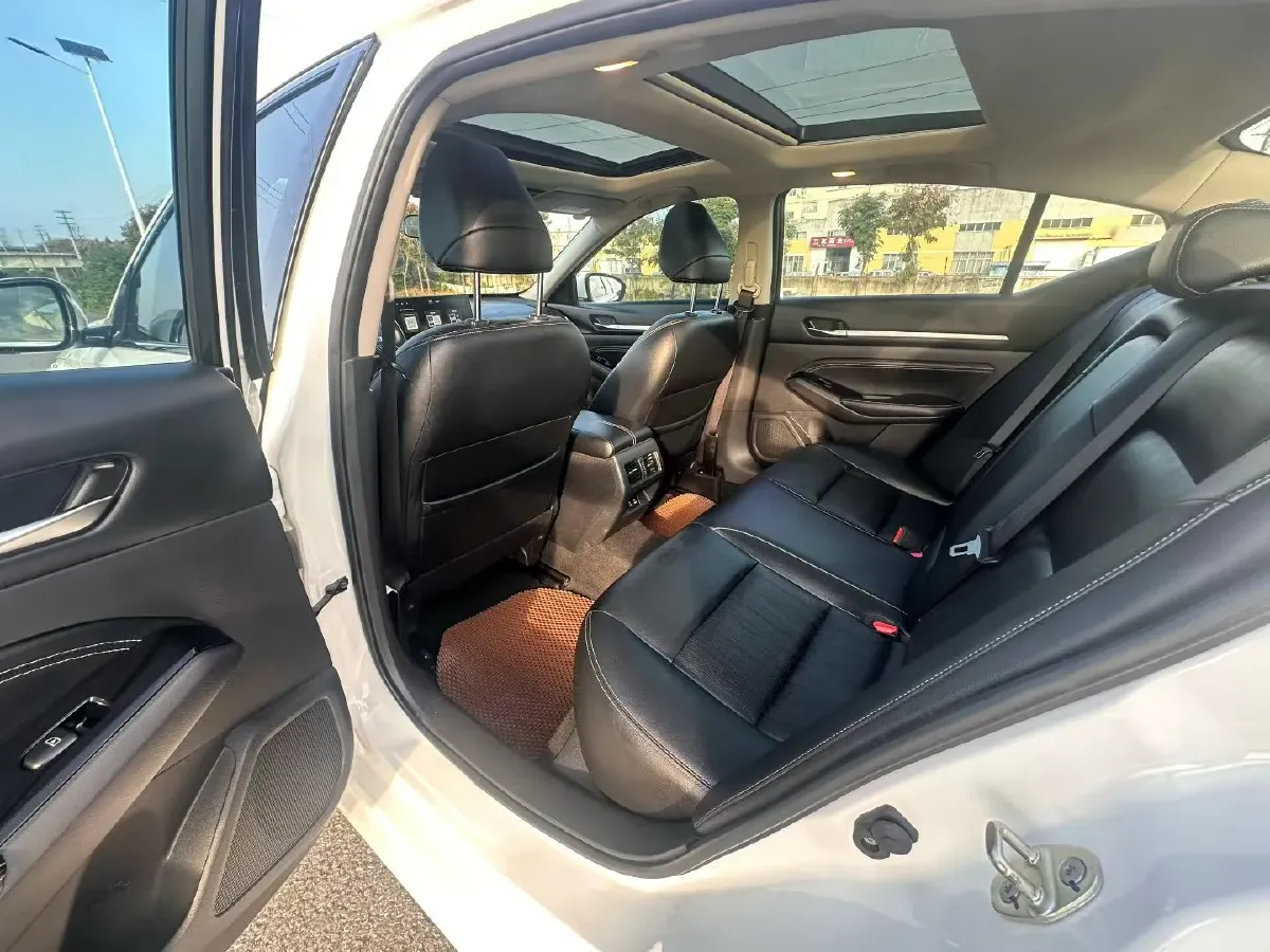 2022 Nissan Teana 2.0L 156HP L4 CVT,autocango,china used car exporter,china ev exporter,chinese used car exporter,chinese used ev exporter