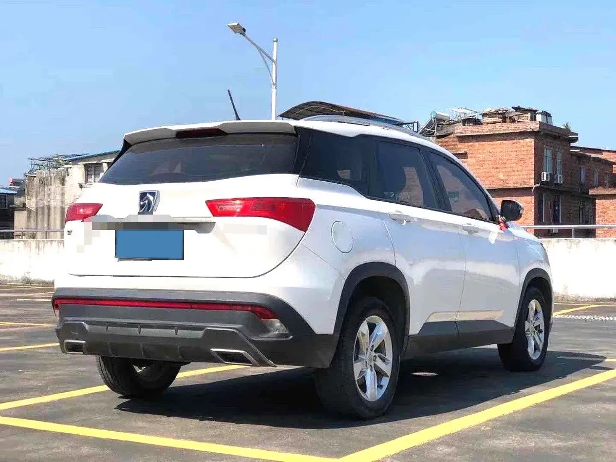 2019 BaoJun 530 1.5T 147HP L4 CVT,autocango,china used car exporter,china ev exporter,chinese used car exporter,chinese used ev exporter