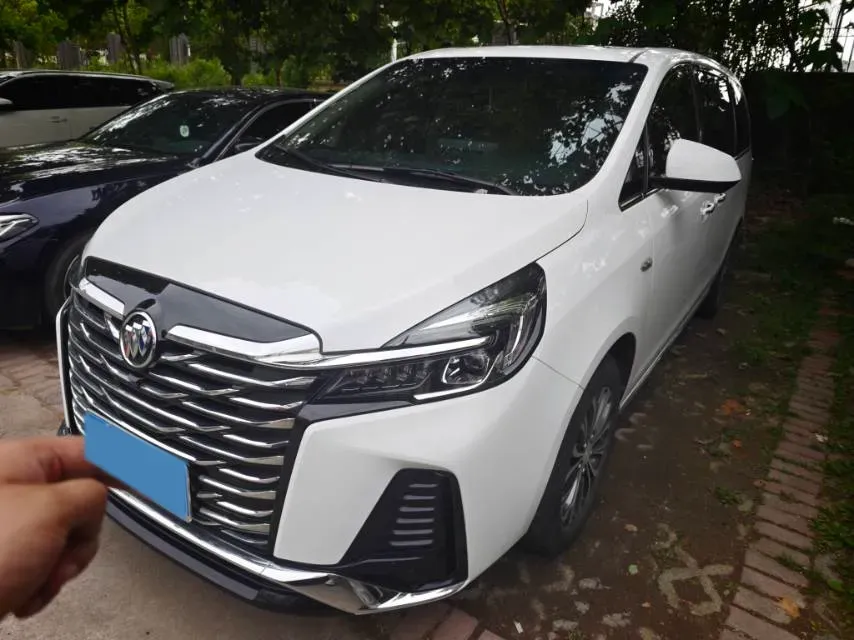 2023 Buick GL8 2.0T 237HP L4 9AT,autocango,china used car exporter,china ev exporter,chinese used car exporter,chinese used ev exporter