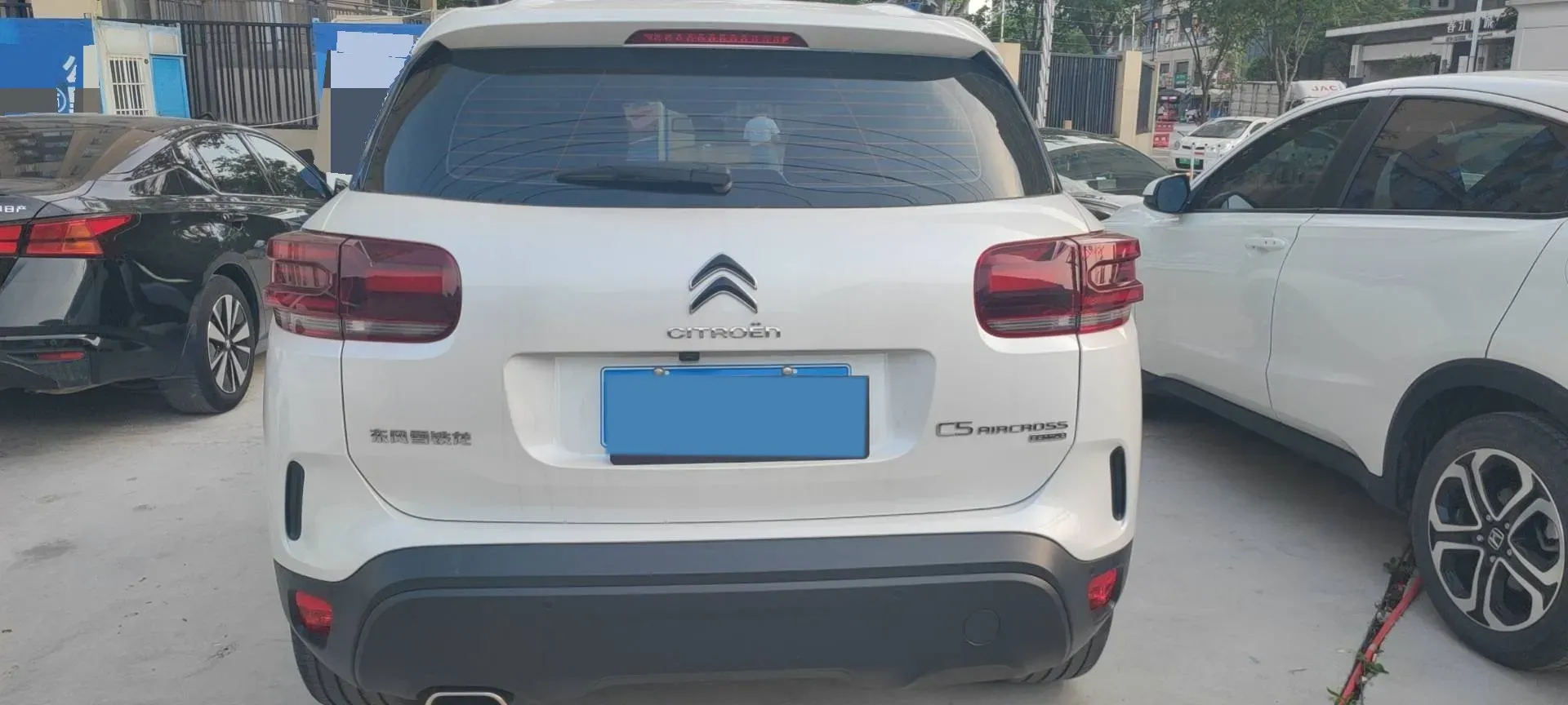2023 Citroen C5 Aircross 1.6T 175HP L4 8AT,autocango,china used car exporter,china ev exporter,chinese used car exporter,chinese used ev exporter