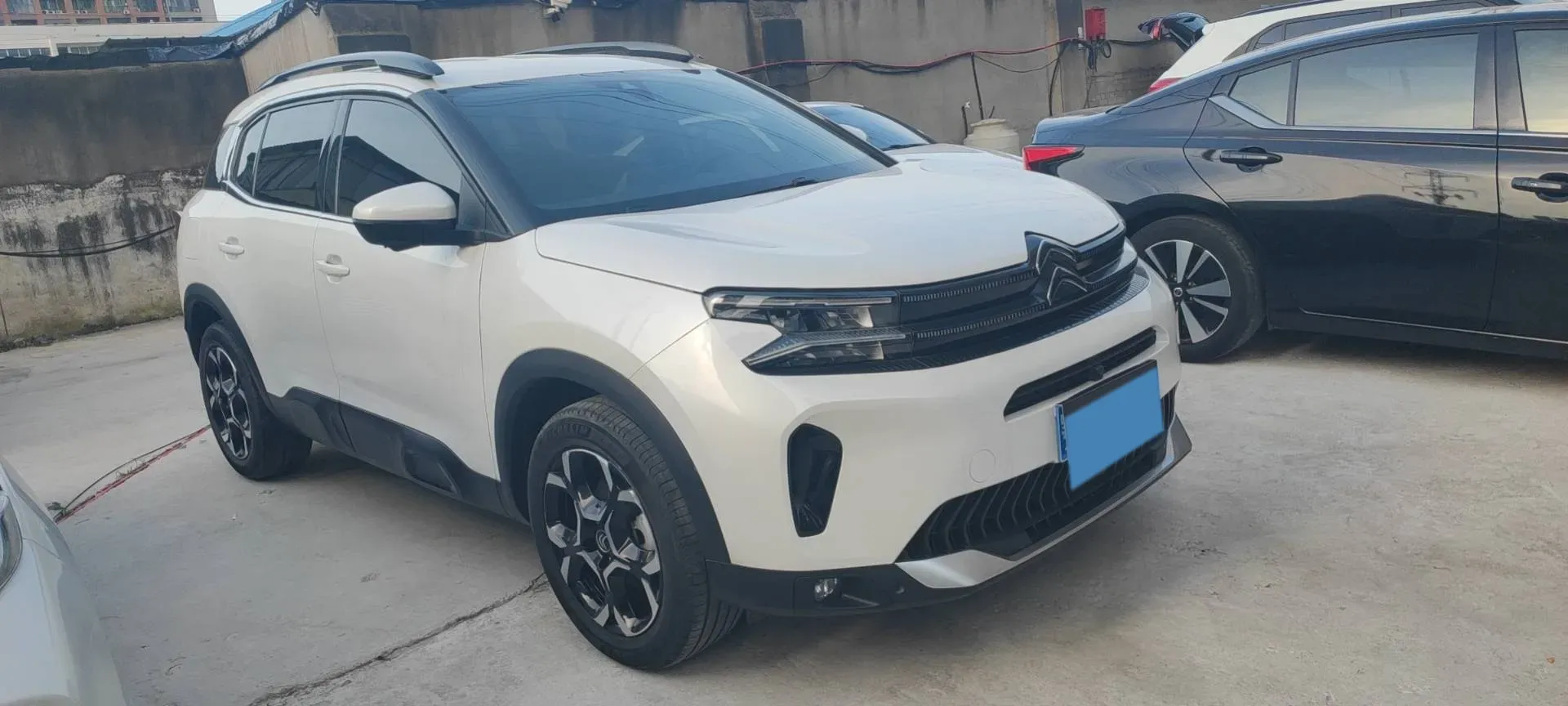 2023 Citroen C5 Aircross 1.6T 175HP L4 8AT,autocango,china used car exporter,china ev exporter,chinese used car exporter,chinese used ev exporter