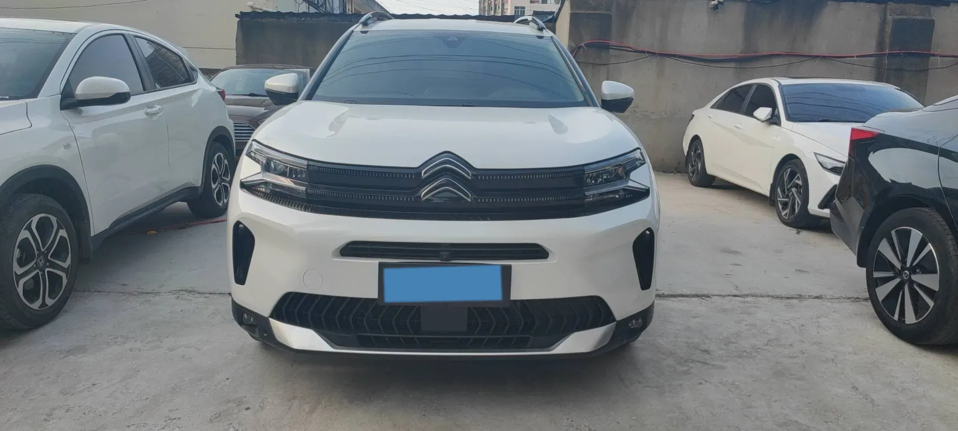 2023 Citroen C5 Aircross 1.6T 175HP L4 8AT,autocango,china used car exporter,china ev exporter,chinese used car exporter,chinese used ev exporter