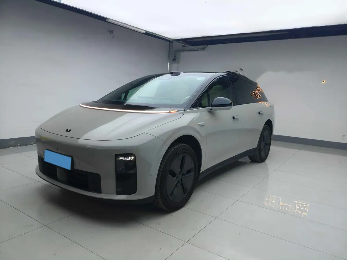 2025 Li i6 BEV,autocango,china used car exporter,china ev exporter,chinese used car exporter,chinese used ev exporter