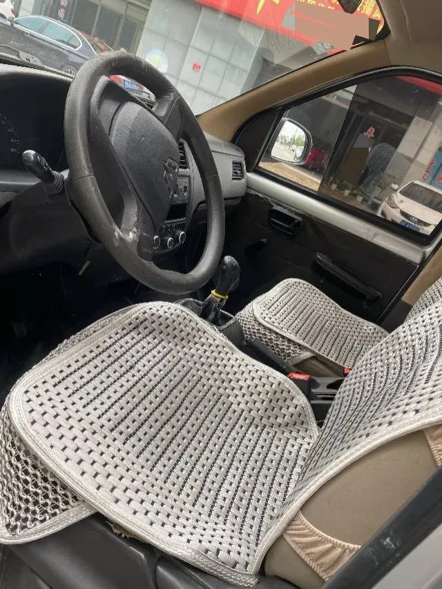 2020 WuLing RongGuang 1.2L 76HP L4 5MT,autocango,china used car exporter,china ev exporter,chinese used car exporter,chinese used ev exporter