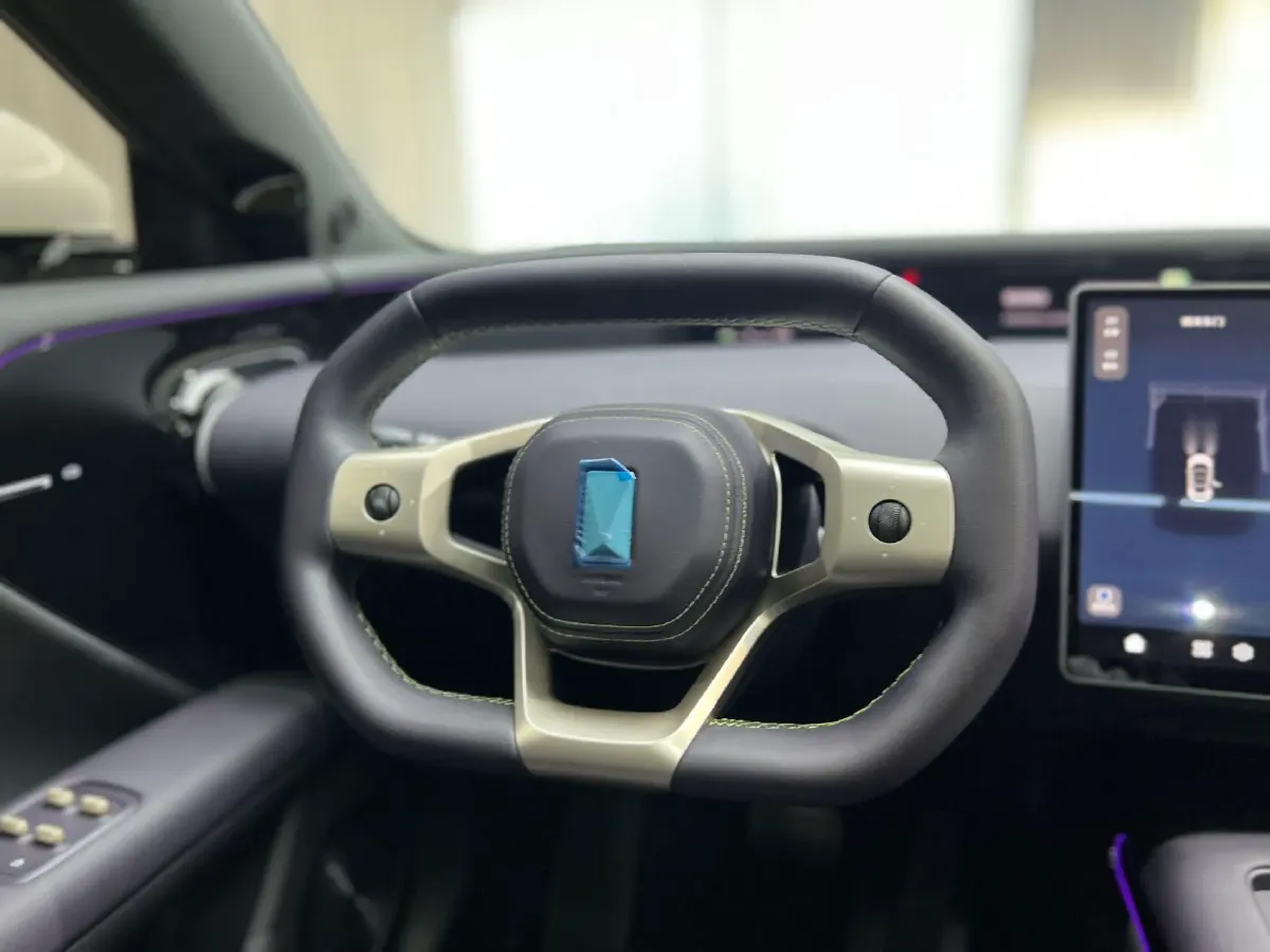 2026 Avatr 07 BEV,autocango,china used car exporter,china ev exporter,chinese used car exporter,chinese used ev exporter