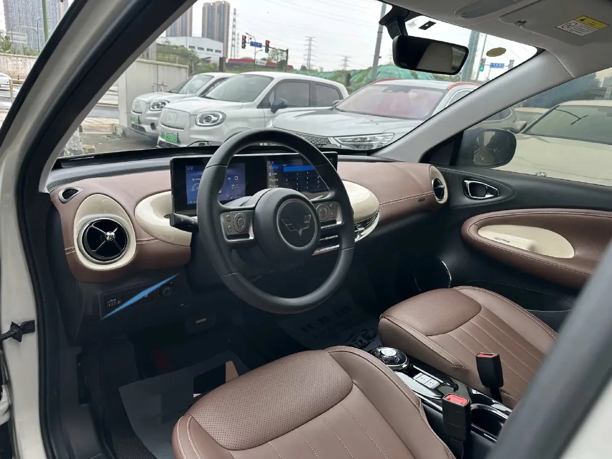 2024 WuLing BinGuo BEV 31.9KWH,autocango,china used car exporter,china ev exporter,chinese used car exporter,chinese used ev exporter
