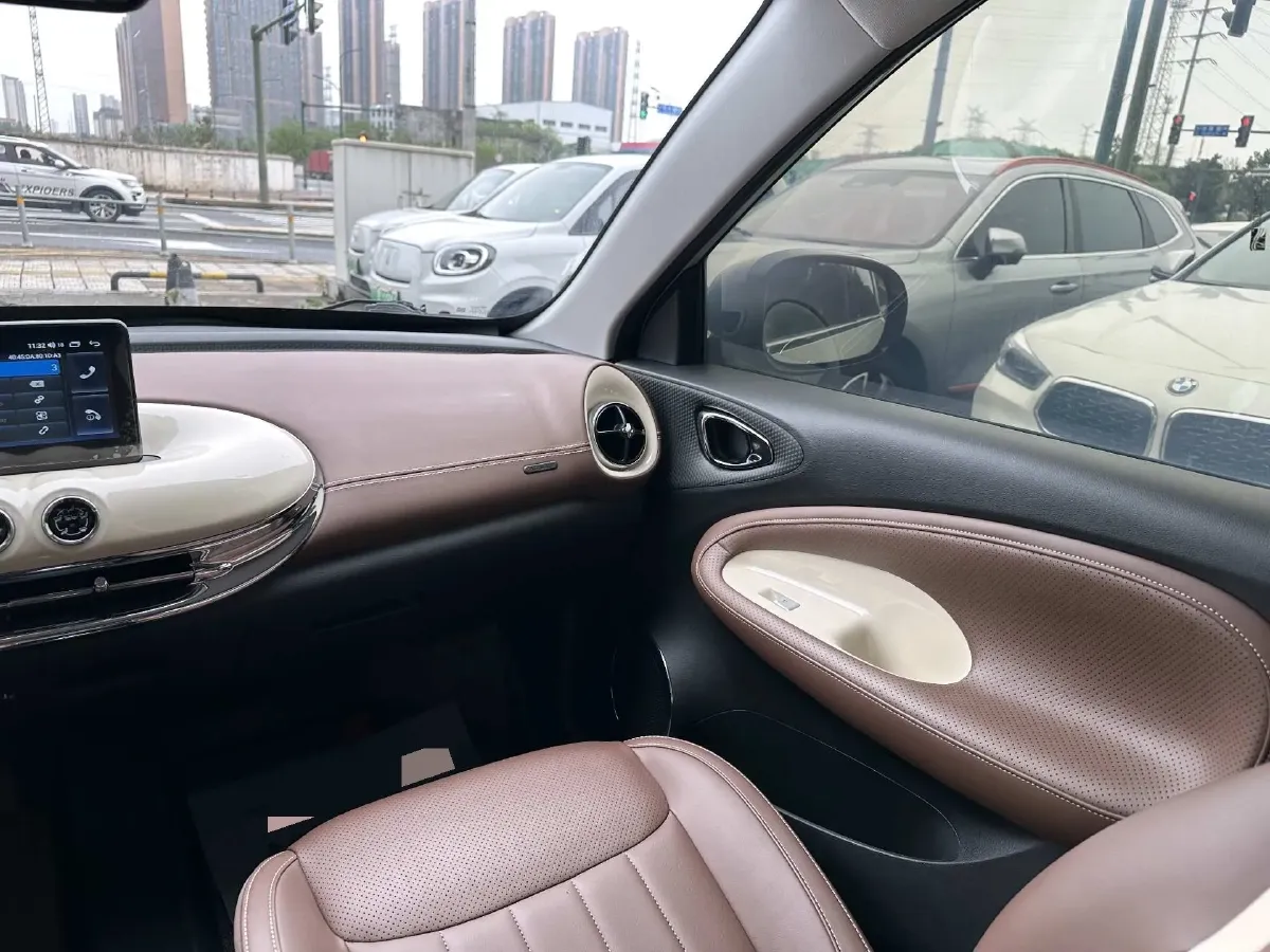 2024 WuLing BinGuo BEV 31.9KWH,autocango,china used car exporter,china ev exporter,chinese used car exporter,chinese used ev exporter