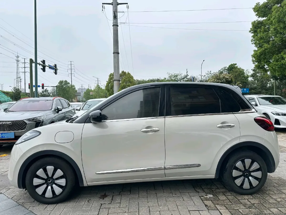 2024 WuLing BinGuo BEV 31.9KWH,autocango,china used car exporter,china ev exporter,chinese used car exporter,chinese used ev exporter