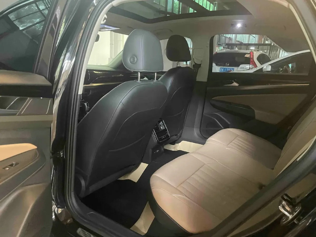2022 Skoda Kodiak GT 2.0T 186HP L4 7DCT,autocango,china used car exporter,china ev exporter,chinese used car exporter,chinese used ev exporter