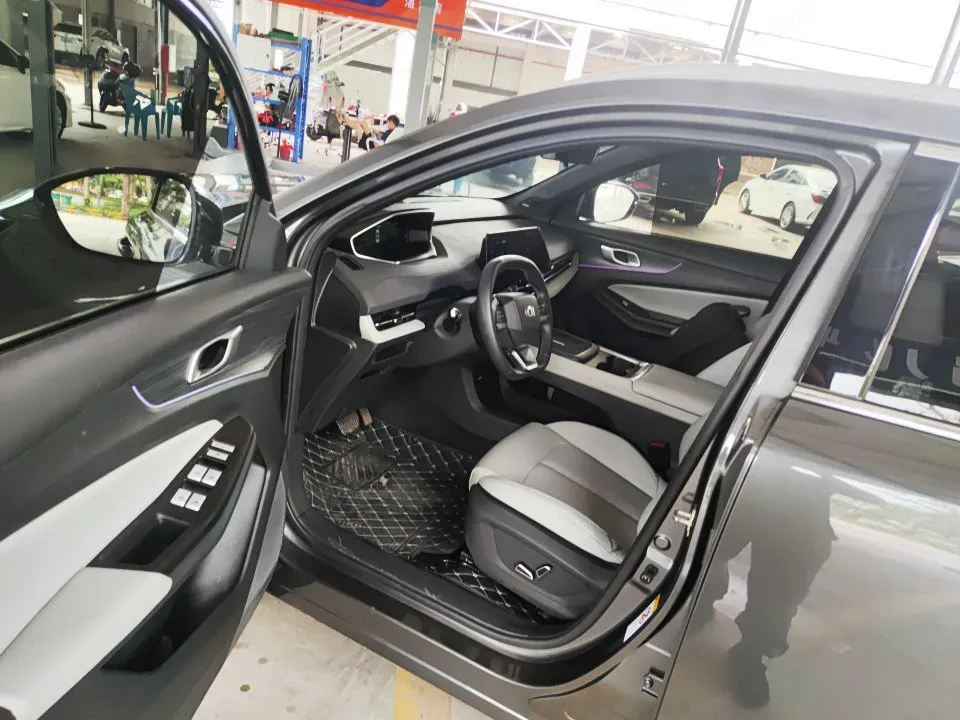 2025 ChangAn QiYuan Q05 Classic 1.5L 98HP L4 E-CVT PHEV 18.4KWH,autocango,china used car exporter,china ev exporter,chinese used car exporter,chinese used ev exporter