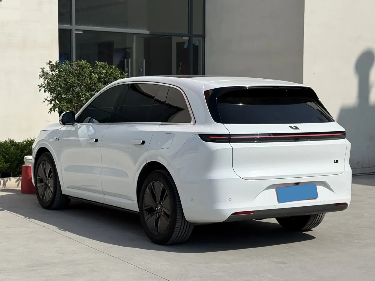 2024 Li L6 Range Extended 154HP L4 REEV 36.8KWH,autocango,china used car exporter,china ev exporter,chinese used car exporter,chinese used ev exporter