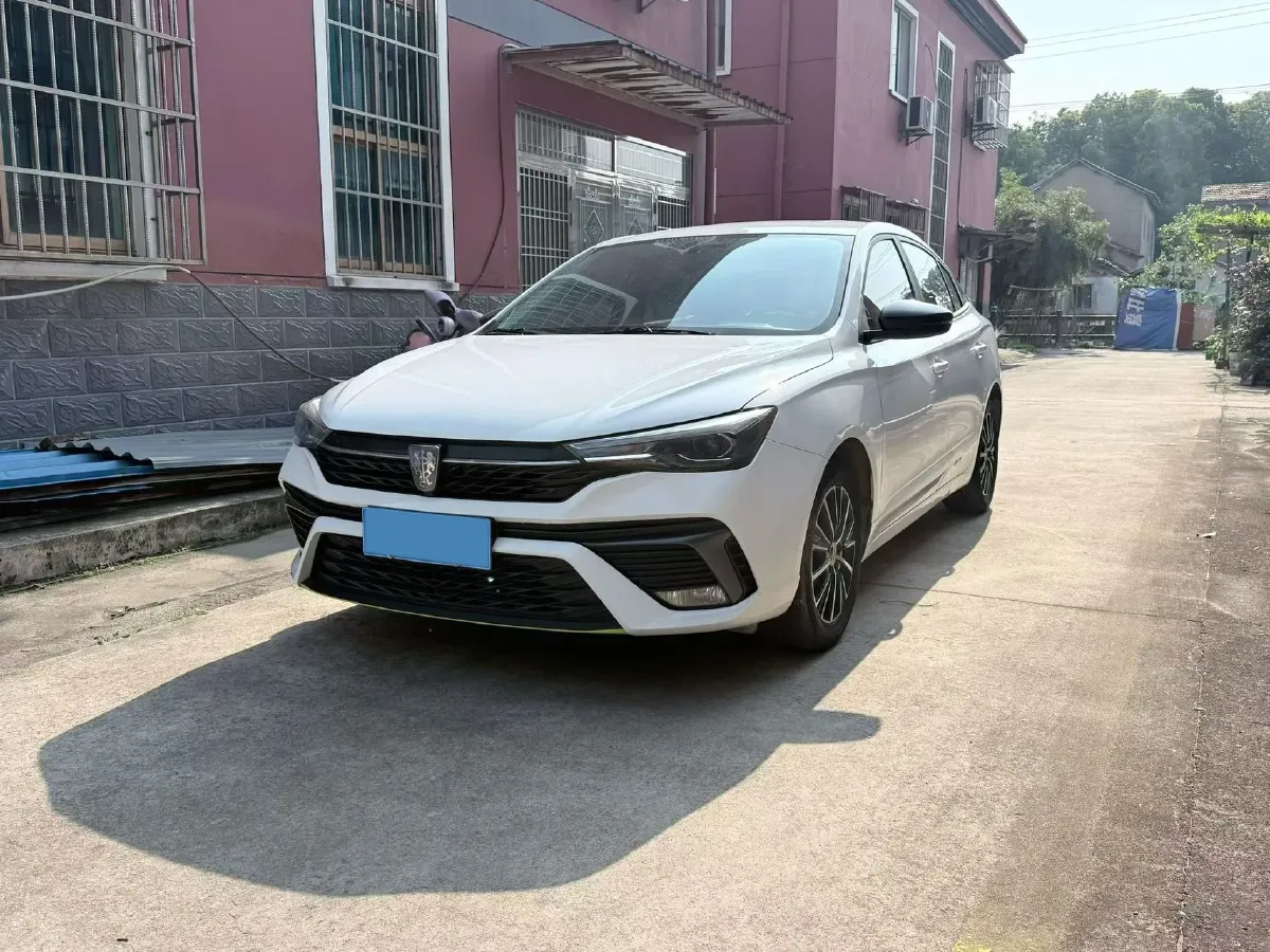 2021 Roewe i5 1.5L 120HP L4 CVT,autocango,china used car exporter,china ev exporter,chinese used car exporter,chinese used ev exporter