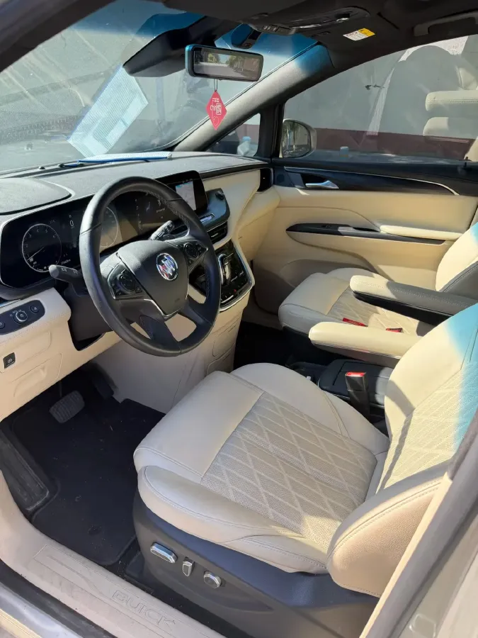 2022 Buick GL8 2.0T 237HP L4 9AT,autocango,china used car exporter,china ev exporter,chinese used car exporter,chinese used ev exporter