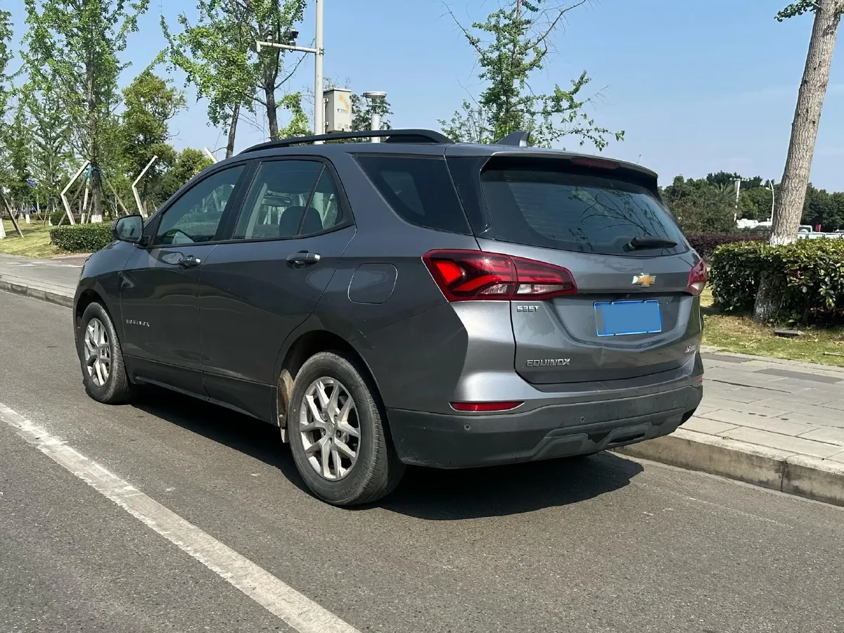 2022 Chevrolet Equinox 1.5T 169HP L4 6AT,autocango,china used car exporter,china ev exporter,chinese used car exporter,chinese used ev exporter