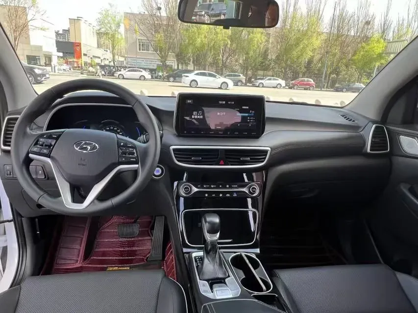 2020 Hyundai Tucson 1.6T 177HP L4 7DCT,autocango,china used car exporter,china ev exporter,chinese used car exporter,chinese used ev exporter
