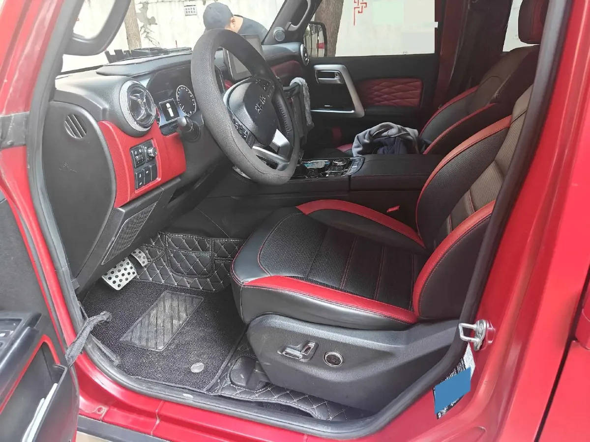 2021 Beijing BJ40 2.0T 163HP L4 8AT,autocango,china used car exporter,china ev exporter,chinese used car exporter,chinese used ev exporter