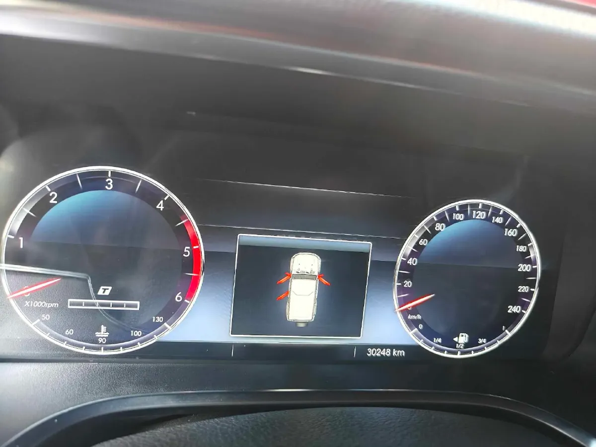 2021 Beijing BJ40 2.0T 163HP L4 8AT,autocango,china used car exporter,china ev exporter,chinese used car exporter,chinese used ev exporter