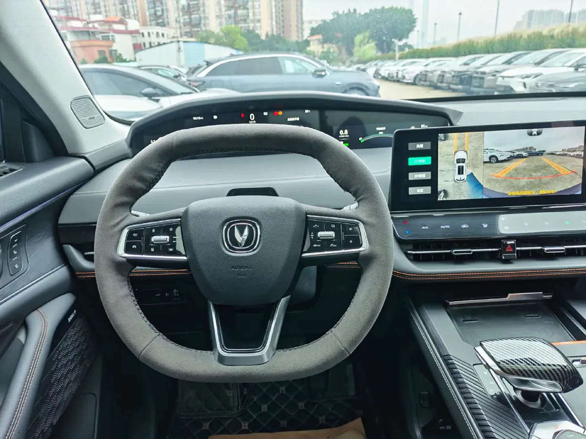 2021 ChangAn UNI-K 2.0T 233HP L4 8AT,autocango,china used car exporter,china ev exporter,chinese used car exporter,chinese used ev exporter