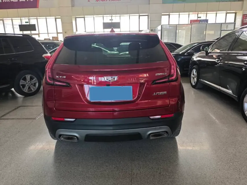 2021 Cadillac XT4 2.0T 237HP L4 9AT,autocango,china used car exporter,china ev exporter,chinese used car exporter,chinese used ev exporter