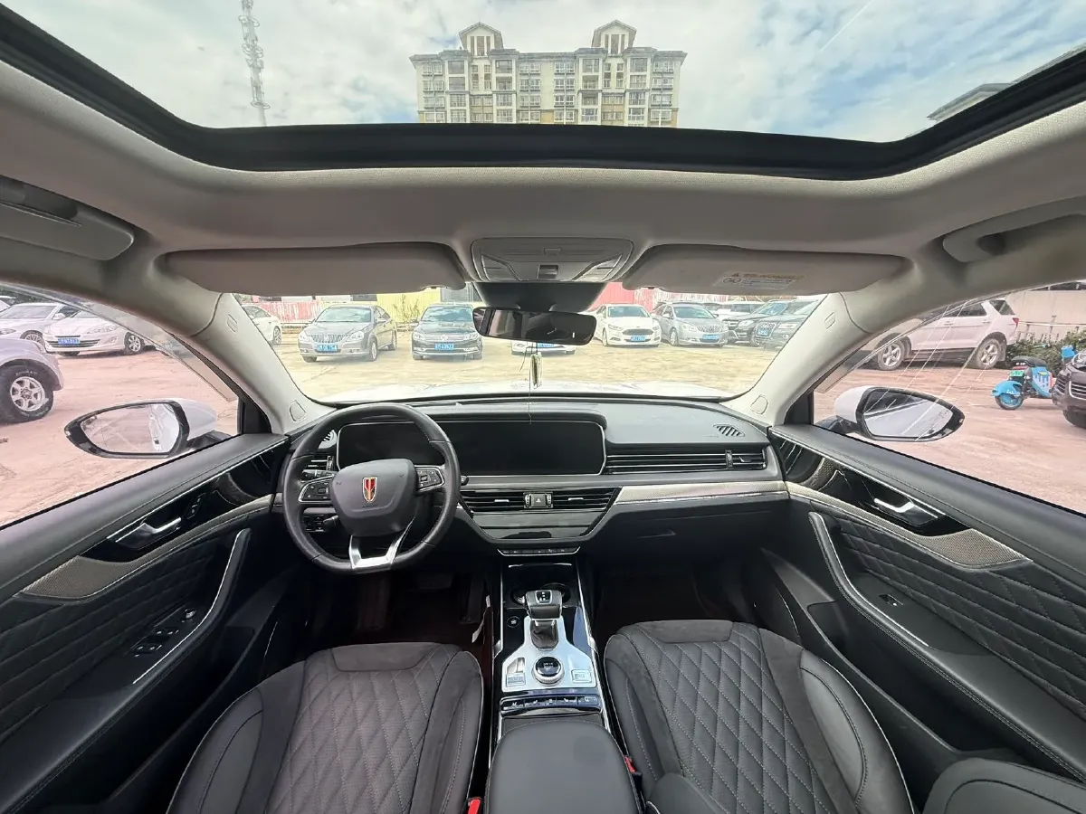 2019 HongQi HS5 2.0T 224HP L4 6AT,autocango,china used car exporter,china ev exporter,chinese used car exporter,chinese used ev exporter