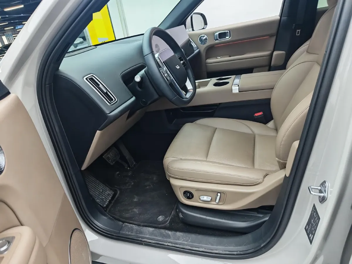 2025 Li L6 Range Extended 154HP L4 REEV,autocango,china used car exporter,china ev exporter,chinese used car exporter,chinese used ev exporter