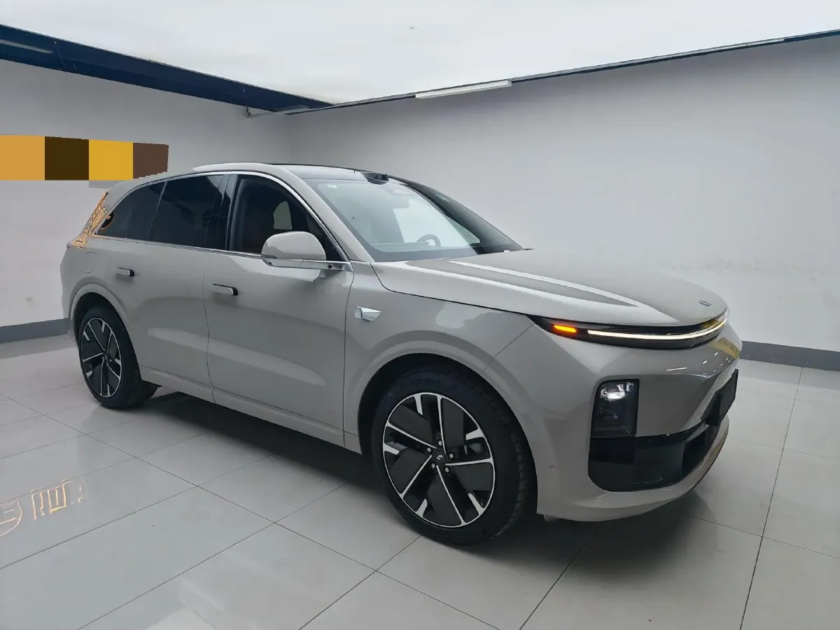 2025 Li L6 Range Extended 154HP L4 REEV,autocango,china used car exporter,china ev exporter,chinese used car exporter,chinese used ev exporter