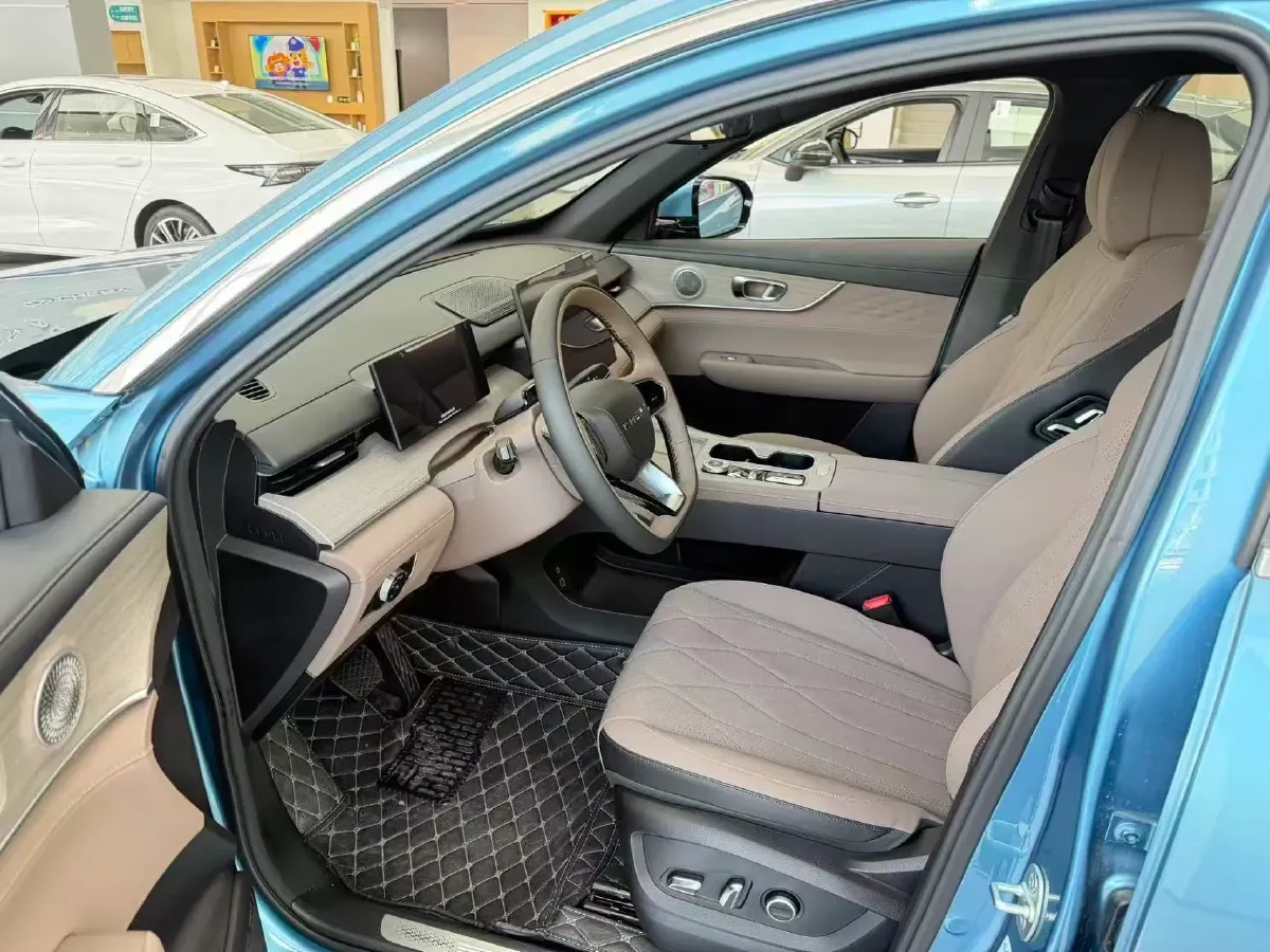 2025 Chery Tiggo 8 PRO 1.5T 156HP L4 3DHT PHEV 19.27KWH,autocango,china used car exporter,china ev exporter,chinese used car exporter,chinese used ev exporter