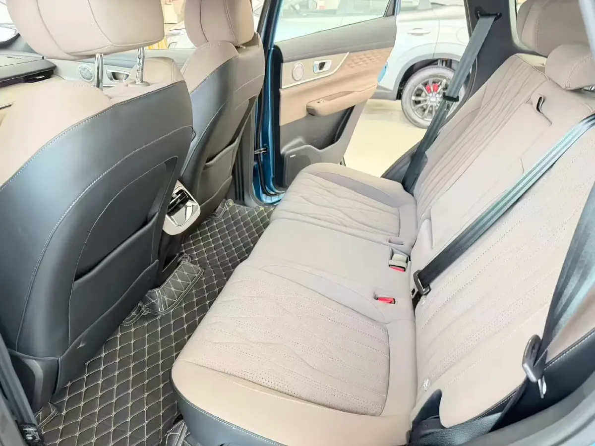 2025 Chery Tiggo 8 PRO 1.5T 156HP L4 3DHT PHEV 19.27KWH,autocango,china used car exporter,china ev exporter,chinese used car exporter,chinese used ev exporter