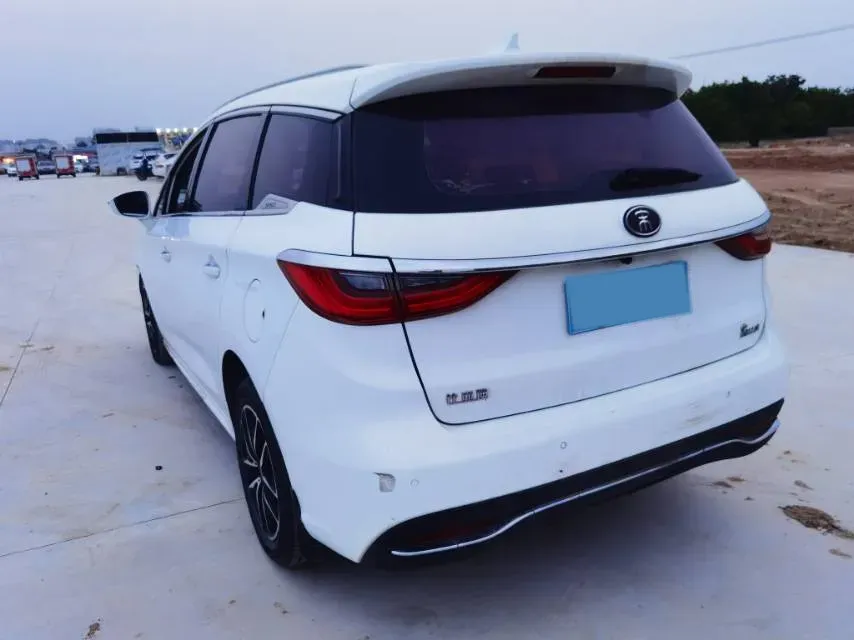 2017 BYD Song MAX 1.5T 154HP L4 6DCT,autocango,china used car exporter,china ev exporter,chinese used car exporter,chinese used ev exporter
