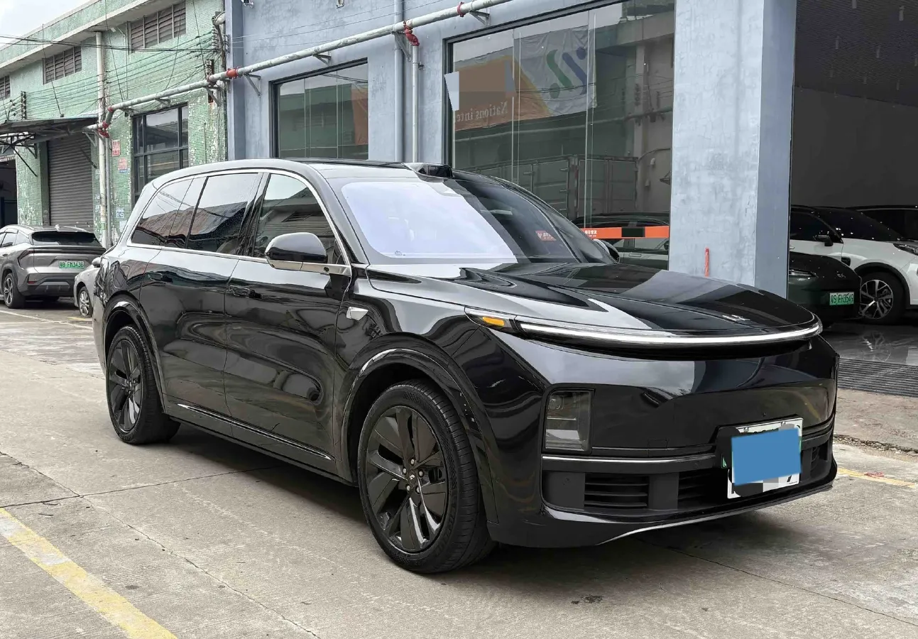 2024 Li L9 Range Extended 154HP REEV 52.3KWH,autocango,china used car exporter,china ev exporter,chinese used car exporter,chinese used ev exporter