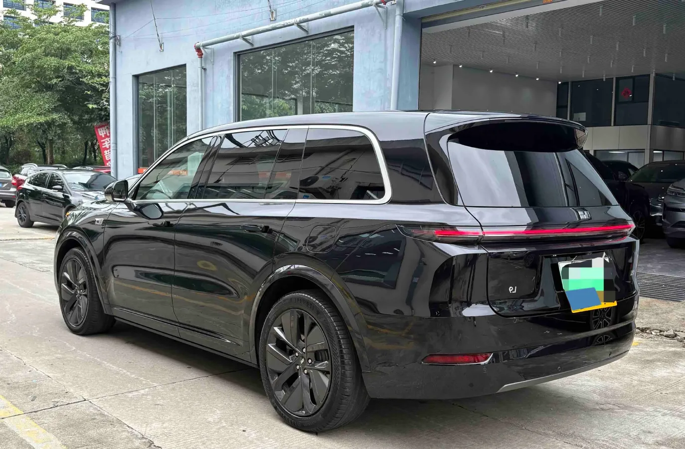 2024 Li L9 Range Extended 154HP REEV 52.3KWH,autocango,china used car exporter,china ev exporter,chinese used car exporter,chinese used ev exporter